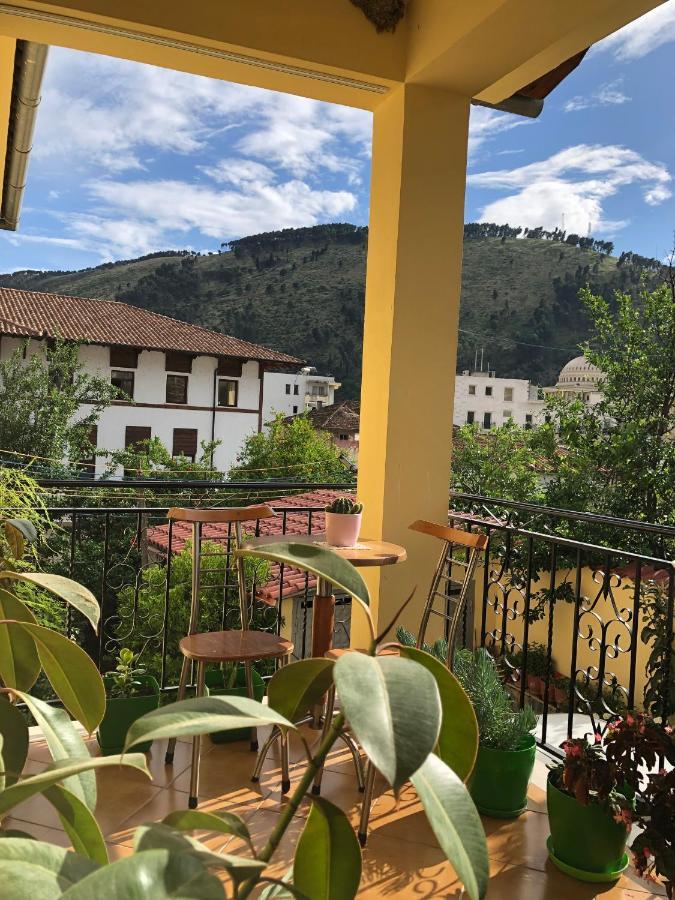 Villa Garden Berat Bagian luar foto